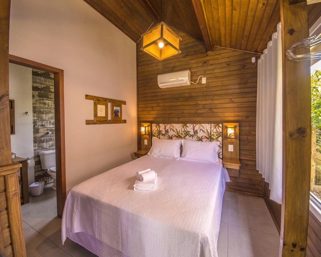 Villa Suhr Cabanas Прайя-ду-Роза Екстериор снимка
